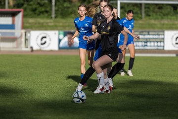 Bild 500 - Loewinnen Cup